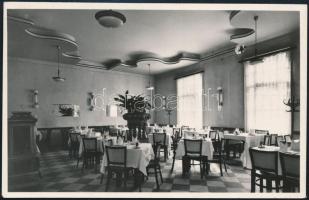 cca 1930-1940 Rózsakert Étterem (Bp.,XIV. kerület) disznótoros vacsorára szóló meghívója, az étterem belső terét ábrázoló képeslapon, a tulajdonos, Halmai László aláírásával, 8x13 cm.
