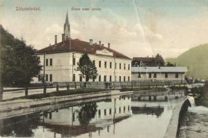 Zólyombrézó, Podbrezová; Állami elemi iskola / school, river (fa)