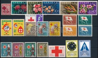 1915-1997 Red Cross 4 saets + 7 stamps, 1915-1997 Vöröskereszt motívum 4 klf sor + 7 db önálló érték