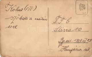 1925 FTC-Slavia labdarúgó mérközés a Fradi pályán. Kohut Vilmos szökteti a csatársort / Hungarian fo...