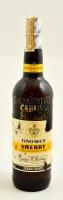 cca 1970 Fino Secco Sherry spanyol likőrbor bontatlan palackban / cca 1970 Spanish sherry. Unopened bottle
