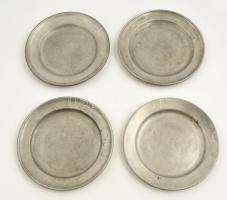 cca 18. század 4 db régi ón tányér, jelzettek,kopásokkal, d: 23 cm
