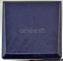 1996. "50 éves a forint" 3db-os emlékérem szett eredeti, kék bársony bélésű dísztokban, so...