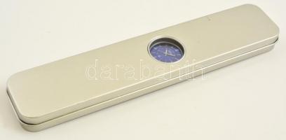 Bahlsen fémszíjas, vízálló, elemes karóra, használatlan, eredeti dobozában, d: 3,5 cm