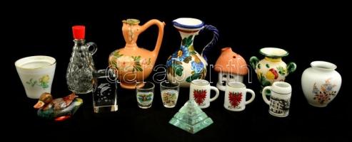 Vegyes kerámia, üveg és porcelán tétel, összesen 15 db, közte kerámia vázák, korsók, mini díszpoharak, üvegdíszek