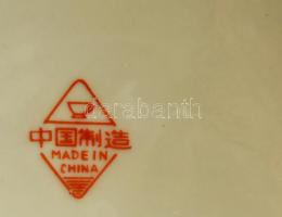 Jelzett kínai váza, részben kézzel festett, foltos, m: 31 cm