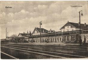 30 db régi magyar és történelmi magyar városképes lap, sok Balaton / 30 pre-1945 Hungarian and Histo...