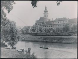 cca 1938 Korschelt Miklós (1900-1982) Győrben készített, pecséttel jelzett vintage fotói, 5 db fényk...