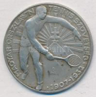 1937. Magyar-Orosz-Lawn Tennis Szövetség 1907-1932 / PV. Ker. II. O. Bajnoka fém tenisz díjérem. Szign.: AFA(?) (36mm) T:2