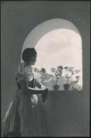 cca 1938 Korschelt Miklós (1900-1982) hagyatékából 2 db pecséttel jelzett, vintage fotóművészeti alkotás, 23x15 cm és 23x17,5 cm