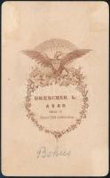 cca 1862 Bohus feliratú vizitkártya méretű, szokatlan beállítású fénykép, Drescher L. aradi műterméb...
