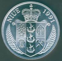 Niue 1991. 5$ Ag "Labdarúgó VB-USA" T:PP Eredeti díszdobozban, tanúsítvánnyal!