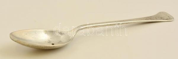 Ezüst(Ag) 2 db teáskanál, kopással, jelzett, h: 15 cm, nettó: 54,2 g