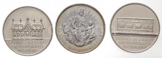 Fülöp Zoltán (1951-) 1994. "Magyar Szentek II - Szent Erzsébet" jelzett Ag emlékérem (32,6...