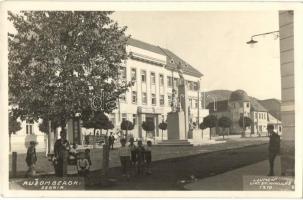 Rózsahegy, Ruzomberok; Törvényszék, utcakép / court, street view