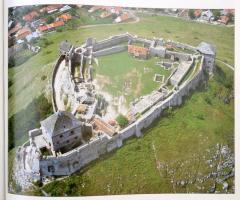 Magyarország légifelvételeken. Lázár István bevezetőjével. Tóth Béla fotóival. Bp.,1991, Corvina. Ki...