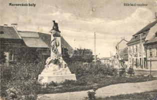 Marosvásárhely, Targu Mures; Rákóczi-szobor, Kürthi Jánosné üzlete / statue, shops (EB)