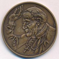 Kiss György (1943-2016) 1991.  "II. János Pál látogatása hazánkban" Br emlékérem (42,5mm) ...