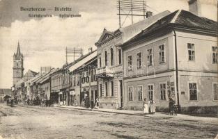 Beszterce, Bistritz, Bistrita; Kórház utca, üzletek. Bartha Mária kiadása / Spitalgasse / street view, shops + K.K. Landwehrspital Czernowitz (EK)