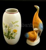 Kis Hollóházi porcelán tétel: váza, kistálka, bonbonier, gyöngytyúk pár, halacska, részben kézzel fe...