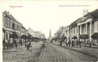 Nagyszombat, Trnava, Tyrnau; Rákóczi Ferencz utca, városi kórház. Horovitz Adolf kiadása / street view with hospital  (EK)