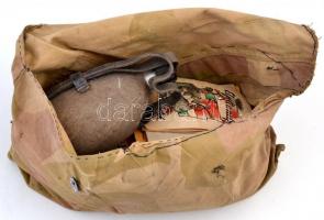 1947 Magyar hadifogoly táskája benne eredeti, teljes felszereléssel, összesen 19 db tárggyal, köztük...