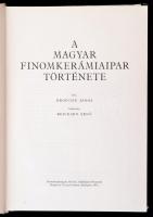 Grofcsik János-Reichard Ernő: A magyar finomkerámiaipar története. Bp., 1973, Finomkerámiaipari Műve...