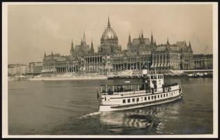 Budapest V. Parlament - 4 db régi képeslap / 4 pre-1945 postcards