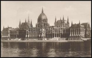 Budapest V. Parlament - 4 db régi képeslap / 4 pre-1945 postcards