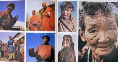 Kiszely István: A föld népei 2. Ázsia népei. Bp., 1984, Gondolat. Kiadói egészvászon-kötés, kiadói k...