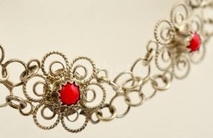 Korallal díszített ezüst(Ag) ékszerszett (nyaklánc, fülbevaló, gyűrű, karkötő), jelzett, bruttó: 20,...