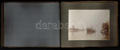 cca 1900 Vidéki utazás képeit tartalmazó fotómappa 7 érdekes képpel. Falusi élet, folyami gőzös hajó...