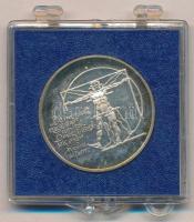 Kiss Nagy András (1930-1997) DN "Orvos sor / Korányi Sándor" Ag emlékérem sérült ÁPV tokba...
