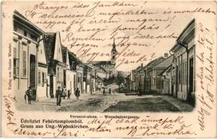 55 db főleg régi magyar és történelmi magyar városképes lap, vegyes minőség / 55 mostly pre-1945 Hungarian and Historical Hungarian town-view postcards, mixed quality