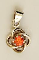 Ezüst(Ag) függő, kis szintetikus kővel, jelzett, 2,1x1,1 cm, bruttó: 1,8 g