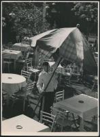 cca 1935 Gaál Margit hagyatékából 2 db jelzés nélküli vintage fotóművészeti alkotás, 23,5x17,5 cm