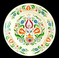 Hollóházi Weiss Manfréd tányér, maricás, jelzett, apró kopásokkal, d: 24 cm