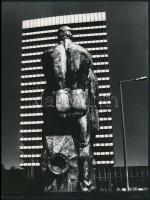 cca 1972 Gebhardt György (1910-1993) hagyatékából 2 db jelzés nélküli vintage fotó, 24x18 cm