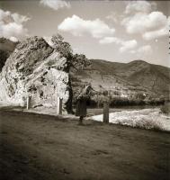 cca 1938 Thöresz Dezső (1902-1963) békéscsabai fotóművész hagyatékából 37 db vintage negatív, változ...