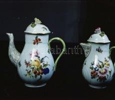 cca 1955 Herendi Porcelángyár termékei, Kotnyek Antal (1921-1990) fotóriporter hagyatékából 12 db vi...