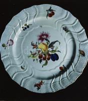 cca 1955 Herendi Porcelángyár termékei, Kotnyek Antal (1921-1990) fotóriporter hagyatékából 12 db vi...