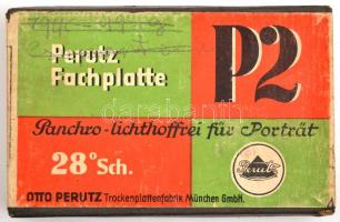 cca 1935 Lőcsei Árpád (?-?) kecskeméti vándorfényképész hagyatékában őrzött 13 db üveglemez negatív ...