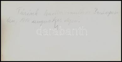 Az I. világháború hadszíntereiről, hadba vonuló budapesti katonákról készített fotók későbbi nagyítá...