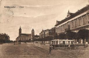 Békéscsaba, Fő tér, villamos, népbank (EK)