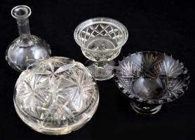 Üveg tárgyak kis csorbákkal: bonbonier, kiöntő, tálak összesen: 4 db, m:7-15 cm