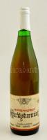 cca 1980 Szentgyörgyhegyi királyfurmint fehérbor bontatlan palackban / Unopened bottle