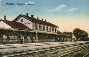 Munkács, Mukacheve, Mukacevo; Vasútállomás / Bahnhof / railway station (EK)