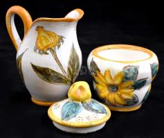 Napraforgómotívumos teás készlet, mázas kerámia, jelzett, kis kopásokkal: 7 db csésze + 6 db alj, d:...