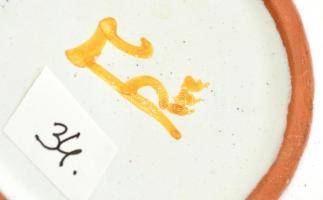 Napraforgómintás mázas kerámia kínáló készlet, jelzettek, kopásokkal: 6 db kis tálka, d: 13 cm, 1 db...