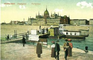 Budapest - 8 db főleg MODERN városképes lap az Országházról, közte 1 régi és 1 reprodukció / 8 MODER...